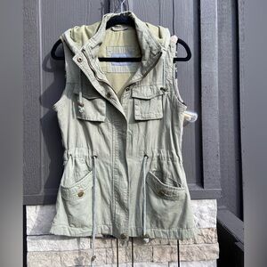 Fashionomics Olive & Aztec Patterned Vest Size Small